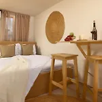 Stunning In With Kitchen